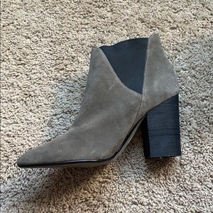 Crown Vintage Boot size 11